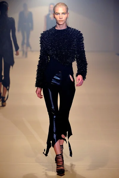 Look 31